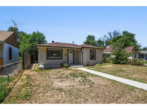 1117 Macon St, Aurora, CO 80010