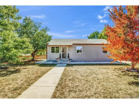 1980 Ruth Dr, Thornton, CO 80229