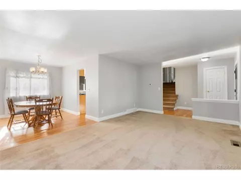 720 S Laredo Cir, Aurora, CO 80017 photo 12