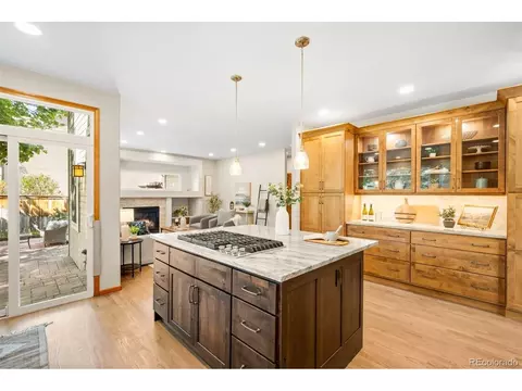 7687 S Allison Ct, Littleton, CO 80128