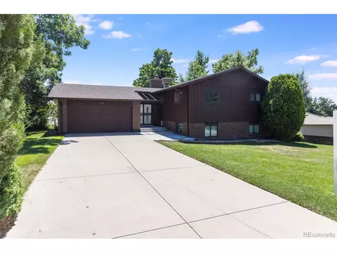 2660 S Chase Ln, Lakewood, CO 80227