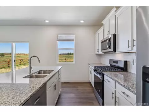 1046 Scotts Peak Dr, Berthoud, CO 80513 photo 7