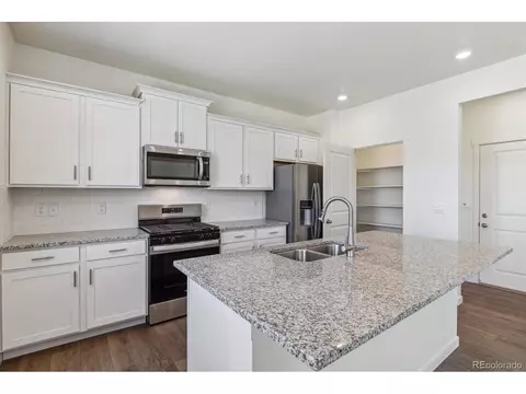 1046 Scotts Peak Dr, Berthoud, CO 80513 photo 6