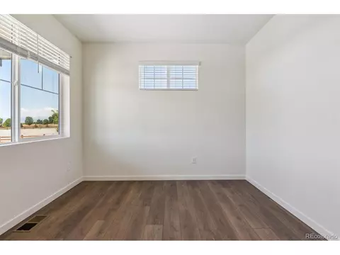 1046 Scotts Peak Dr, Berthoud, CO 80513 photo 3