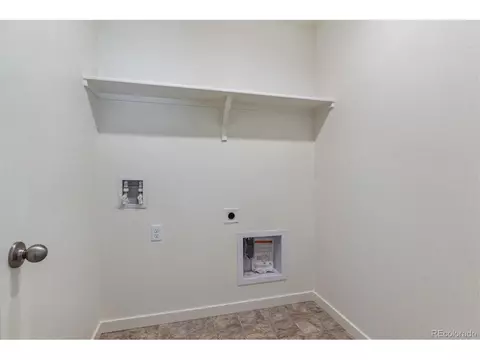 1046 Scotts Peak Dr, Berthoud, CO 80513 photo 18