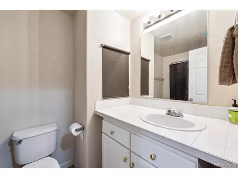 Undisclosed, Thornton, CO 80241 photo 20