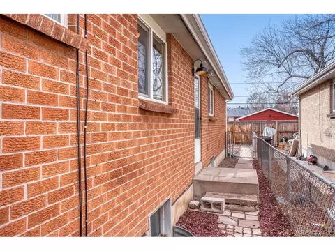 Exterior - 2025 Jay St, Edgewater, CO 80214 photo 2 of 6