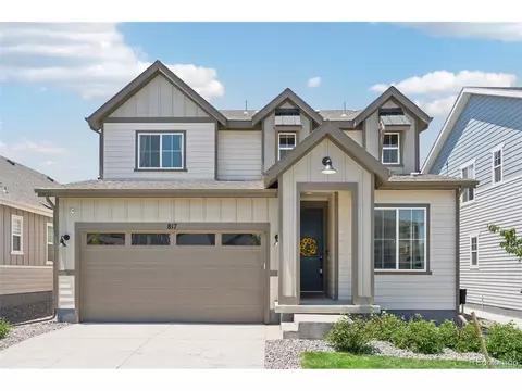 817 N Yantley St, Aurora, CO 80018