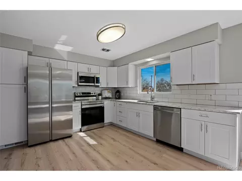 425 G Ave, Limon, CO 80828 photo 13