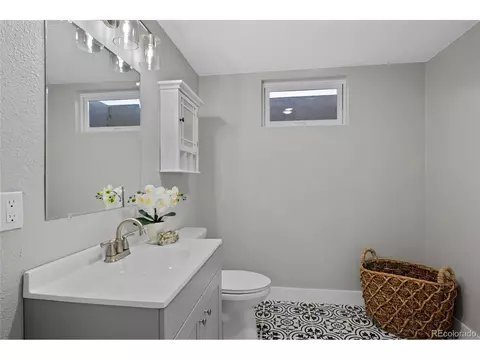 425 G Ave, Limon, CO 80828 photo 32