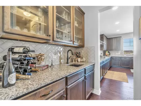7642 S Quantock Way, Aurora, CO 80016 photo 5