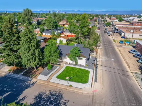 View/Area - 3699 Grape St, Denver, CO 80207 photo 2 of 4