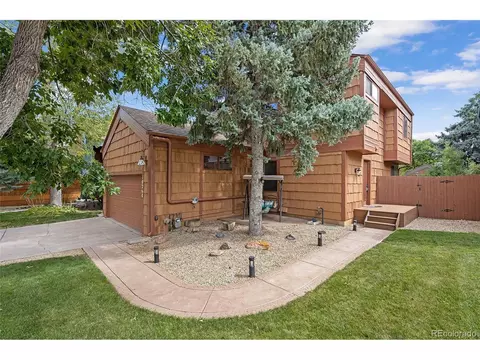 10260 W Alamo Pl, Littleton, CO 80127