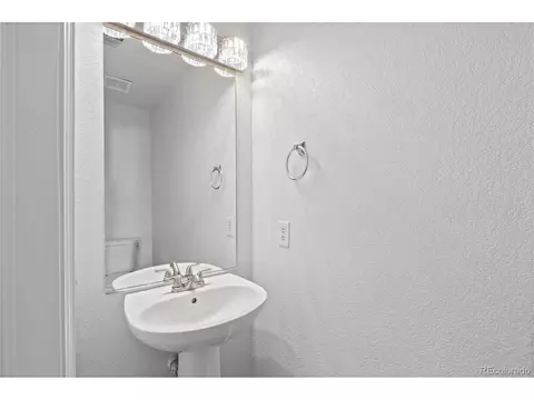 19817 E 47th Pl, Denver, CO 80249 photo 38