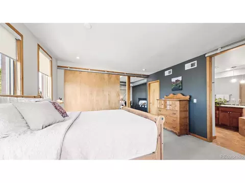 396 E Warren Ave, Denver, CO 80210 photo 23