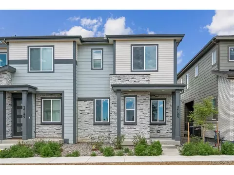 24185 E 30th Pl, Aurora, CO 80019
