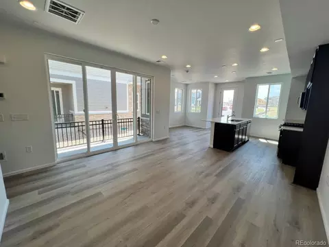 21181 E 67th Ave, Aurora, CO 80019 photo 4