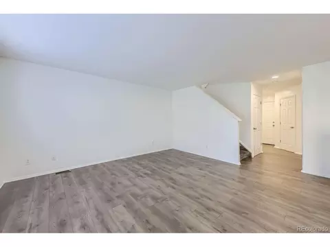 4512 Cornish Way, Denver, CO 80239 photo 7