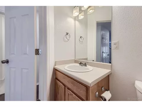 4512 Cornish Way, Denver, CO 80239 photo 14