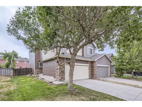 4512 Cornish Way, Denver, CO 80239 photo 1