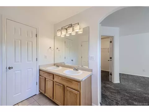 4512 Cornish Way, Denver, CO 80239 photo 18
