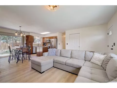 1749 E 97th Dr, Thornton, CO 80229 photo 6