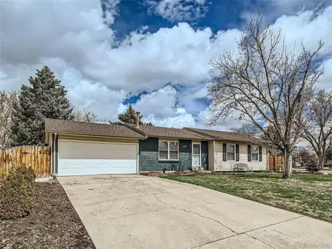 1749 E 97th Dr, Thornton, CO 80229 photo 2