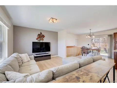 1749 E 97th Dr, Thornton, CO 80229 photo 4