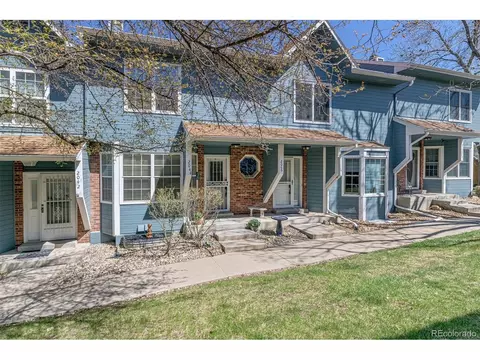 2044 S Balsam St, Lakewood, CO 80227