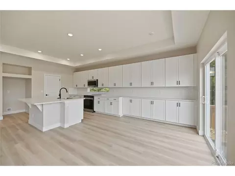 Kitchen - 17549 E 103rd Dr, Commerce City, CO 80022 photo 4 of 4