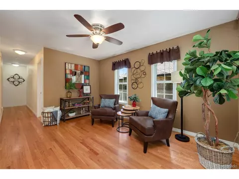 314 E Colorado Ave, Berthoud, CO 80513 photo 4
