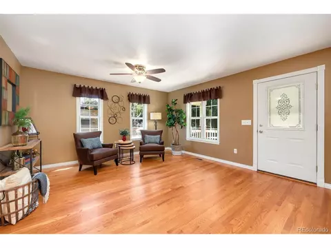 314 E Colorado Ave, Berthoud, CO 80513 photo 5
