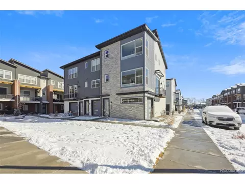 7855 W 43rd Pl, Wheat Ridge, CO 80033