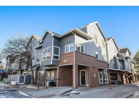 1330 S Monaco Pkwy #3, Denver, CO 80224