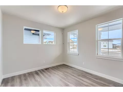 2760 E 102nd Pl, Thornton, CO 80229 photo 12