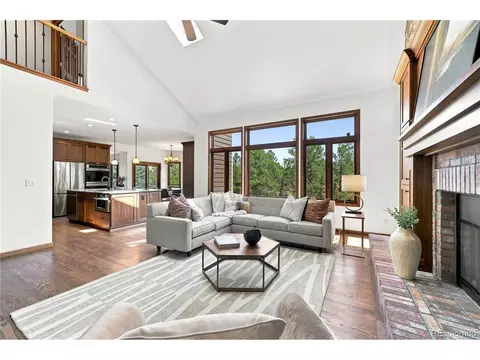 Living - 26373 E Phillips Pl, Aurora, CO 80016 photo 3 of 6