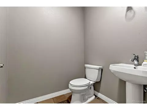 Bath - 50000 E 112th Ave, Bennett, CO 80102 photo 1 of 4