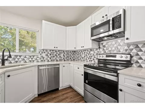 1543 Feltham Pl, Longmont, CO 80501