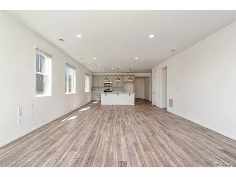27696 E 10th Dr, Aurora, CO 80018 photo 14