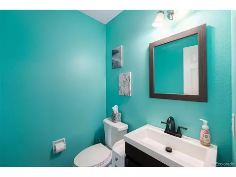 18689 E Powers Dr, Aurora, CO 80015 photo 4
