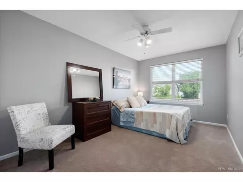 19960 E Belleview Ln, Centennial, CO 80015 photo 23