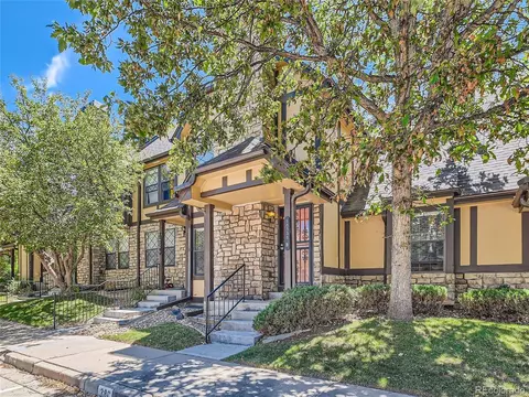 18538 E Whitaker Cir #B, Aurora, CO 80015
