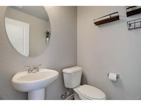 Bath - 28418 E 8th Pl, Watkins, CO 80137 photo 4 of 4