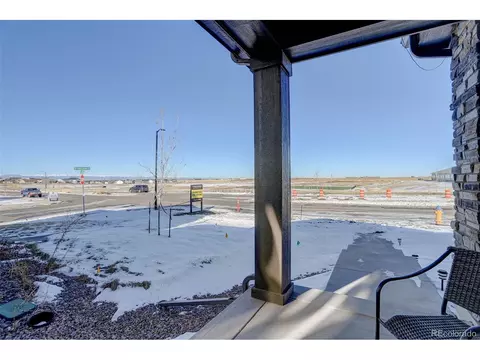 Exterior - 28418 E 8th Pl, Watkins, CO 80137 photo 5 of 6