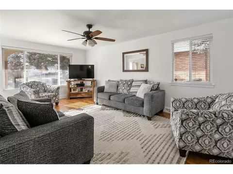 6631 E Ithaca Pl, Denver, CO 80237 photo 3