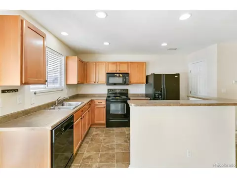 19053 E 58th Ave, Denver, CO 80249 photo 9