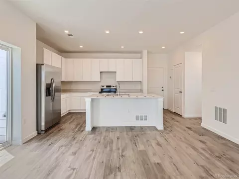 450 Kiowa Ave, Bennett, CO 80102 photo 13