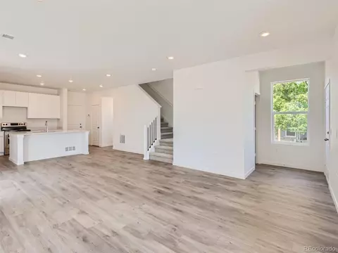 450 Kiowa Ave, Bennett, CO 80102 photo 8