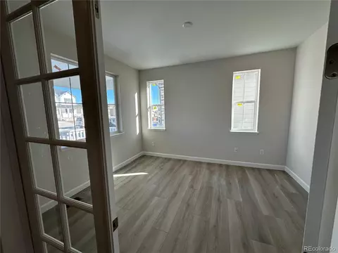 5500 Riverbend Ave, Longmont, CO 80504 photo 4