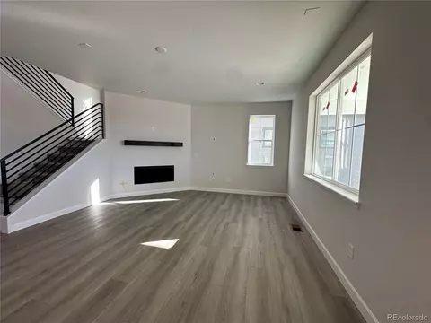 5500 Riverbend Ave, Longmont, CO 80504 photo 8